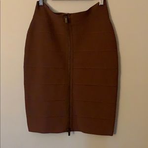 BCBG Maxazria Bandage Front Zip Skirt Size M